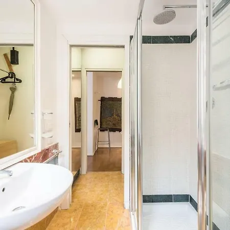 5 Borgo San Jacopo * Florencie