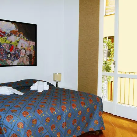 5 Borgo San Jacopo * Florencie